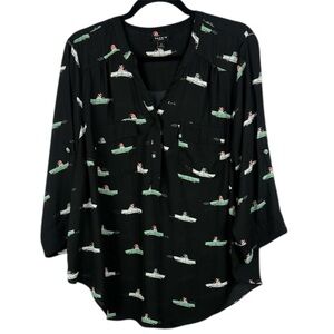Torrid Harper Black Dogs Vintage Car All Over Print Roll-up Sleeve Large Blouse